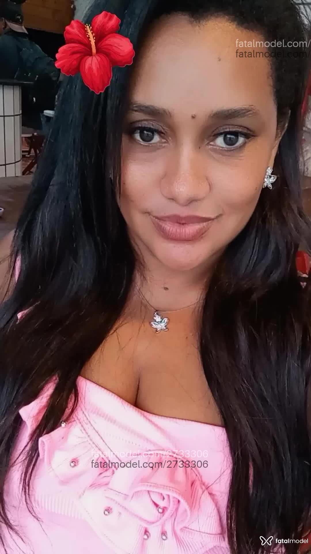 Acompanhante mulher morena (o) de olhos castanhos em Lamim Acompanhante mulher morena (o) de olhos castanhos em Lamim - Franciele