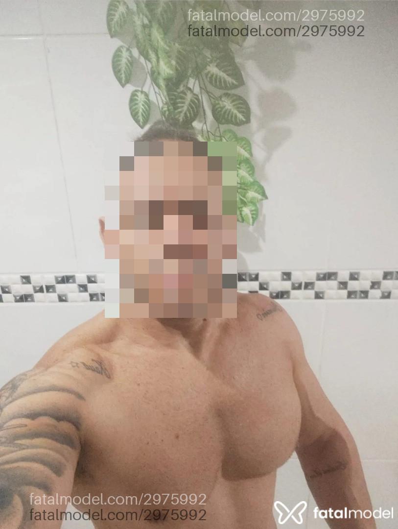 Acompanhante homem com cabelo castanho de olhos mel em Rio de Janeiro - Mendesrj