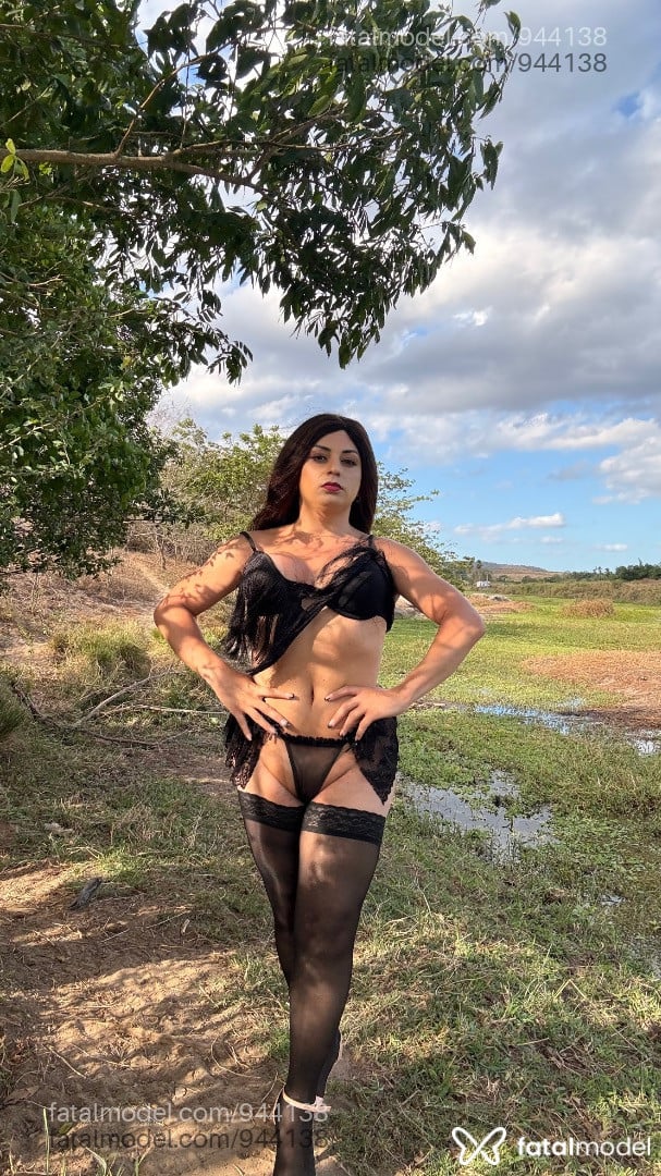 Acompanhante mulher trans morena (o) de olhos castanhos em Betim Acompanhante mulher trans morena (o) de olhos castanhos em Betim - Rebeca kimberly