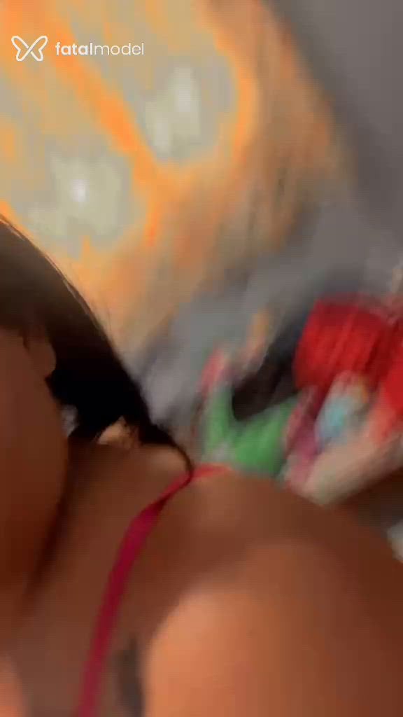 Acompanhante mulher morena (o) de olhos pretos - Katrina Acompanhante mulher morena (o) de olhos pretos - Katrina