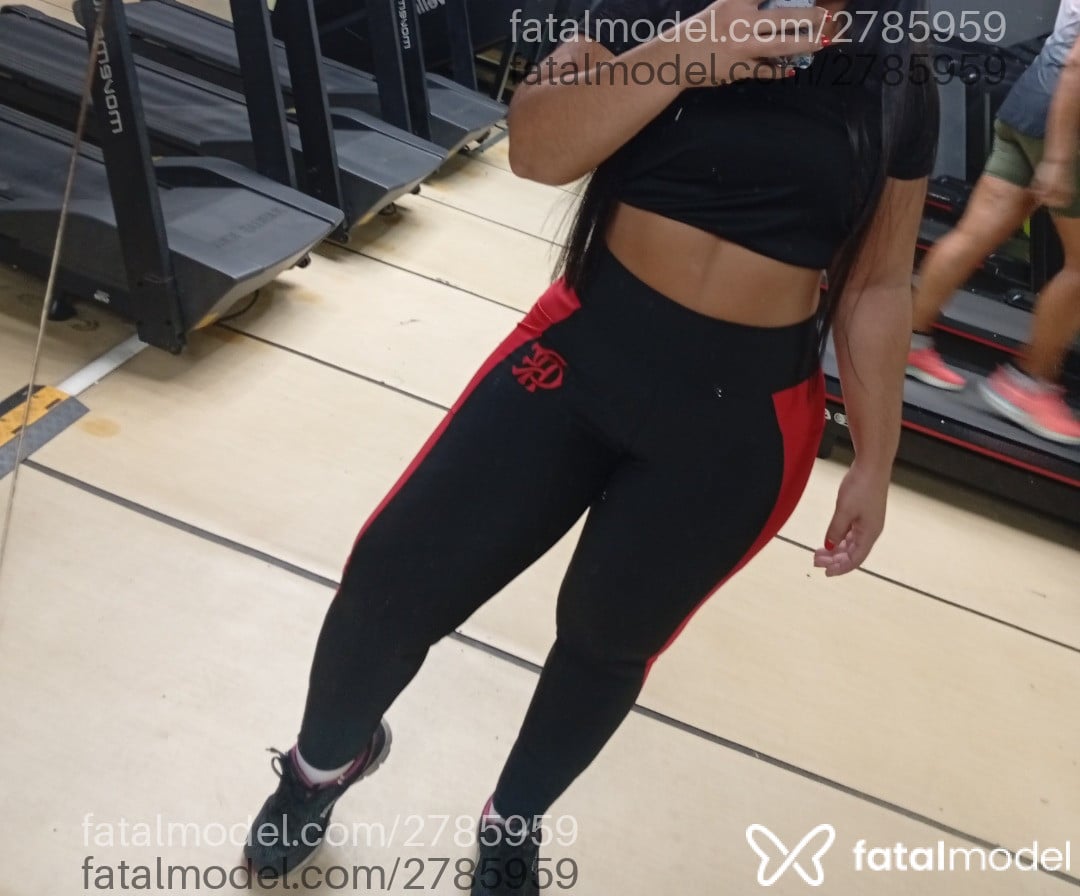 Acompanhante mulher morena (o) de olhos pretos em Virtual - Book Rosa