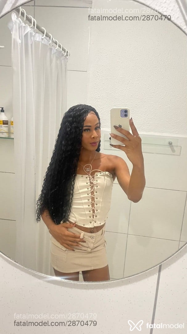 Acompanhante mulher trans morena (o) de olhos castanhos em Feira de Santana - Bruninha