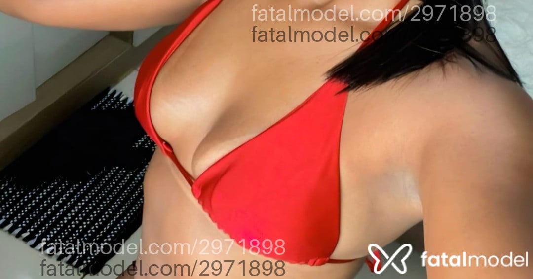 Acompanhante mulher morena (o) de olhos castanhos em Valparaíso de Goiás Acompanhante mulher morena (o) de olhos castanhos em Valparaíso de Goiás - Denise Dias