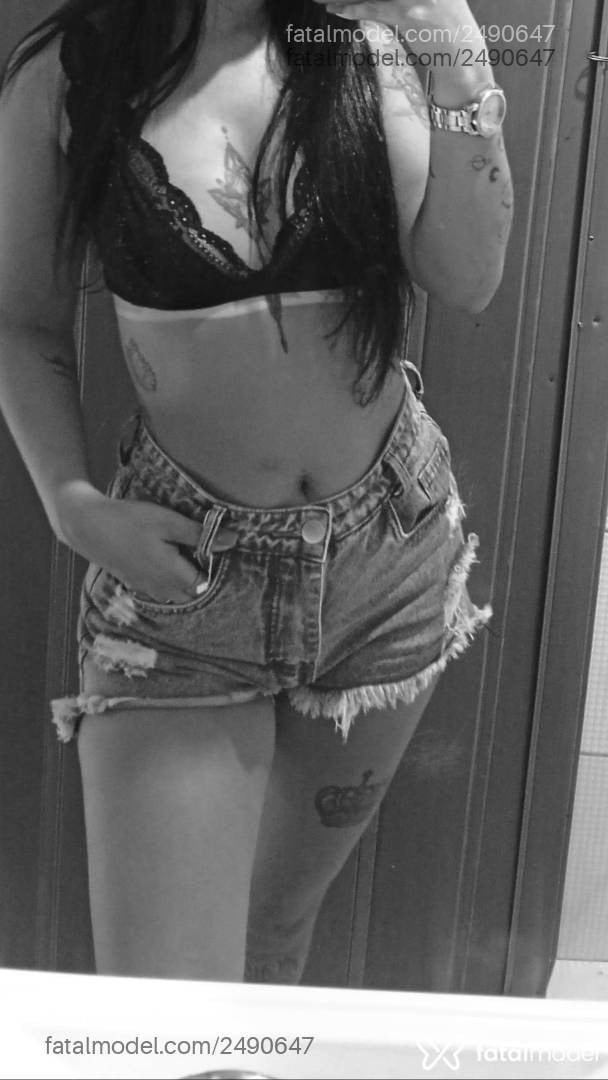 Acompanhante mulher morena (o) de olhos castanhos - Samira Hartz