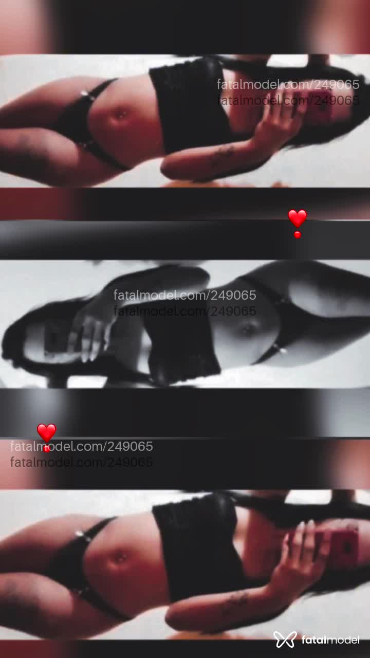 Acompanhante travesti morena (o) de olhos castanhos em Umuarama Acompanhante travesti morena (o) de olhos castanhos em Umuarama - Yasmin Lovatelly