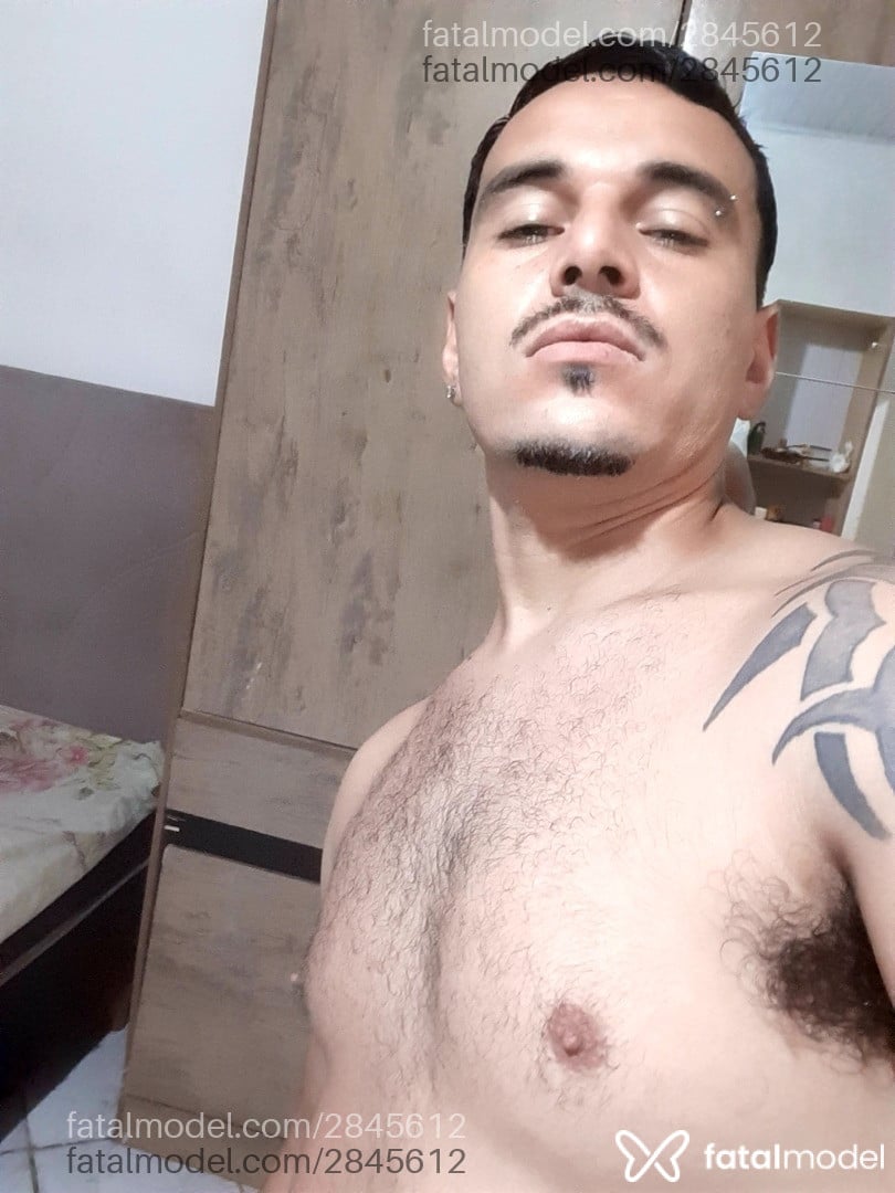 Acompanhante homem morena (o) de olhos castanhos - Acompanhante Acompanhante homem morena (o) de olhos castanhos - Acompanhante