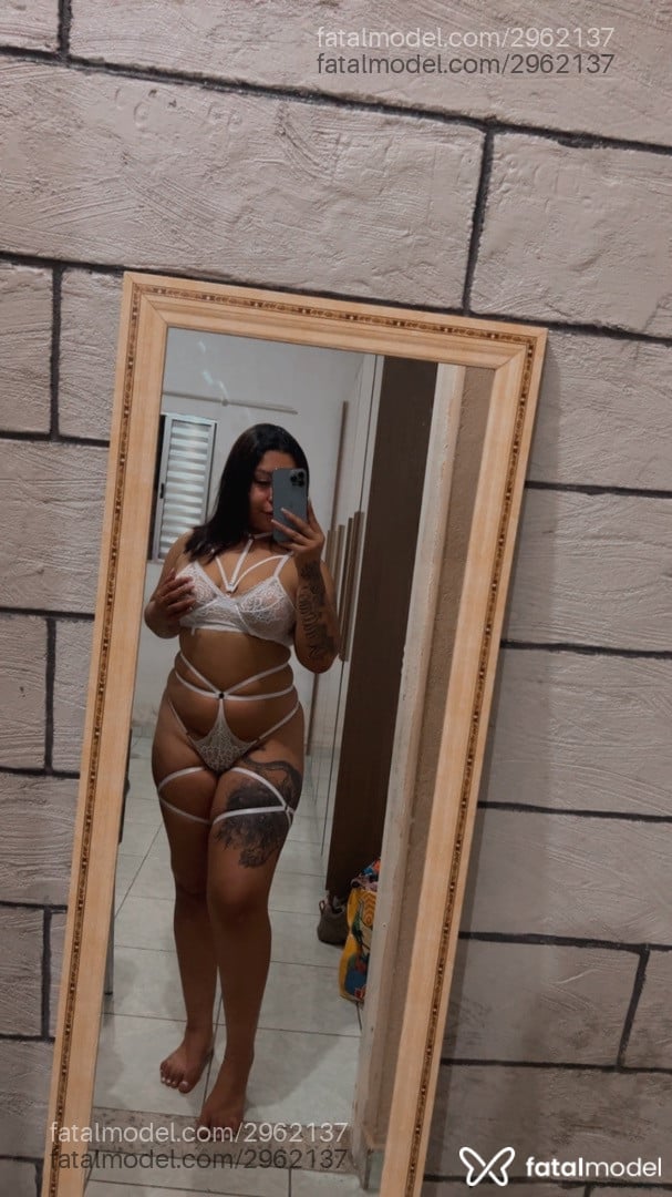 Acompanhante mulher morena (o) de olhos castanhos em São Paulo - Bella Albuquerque