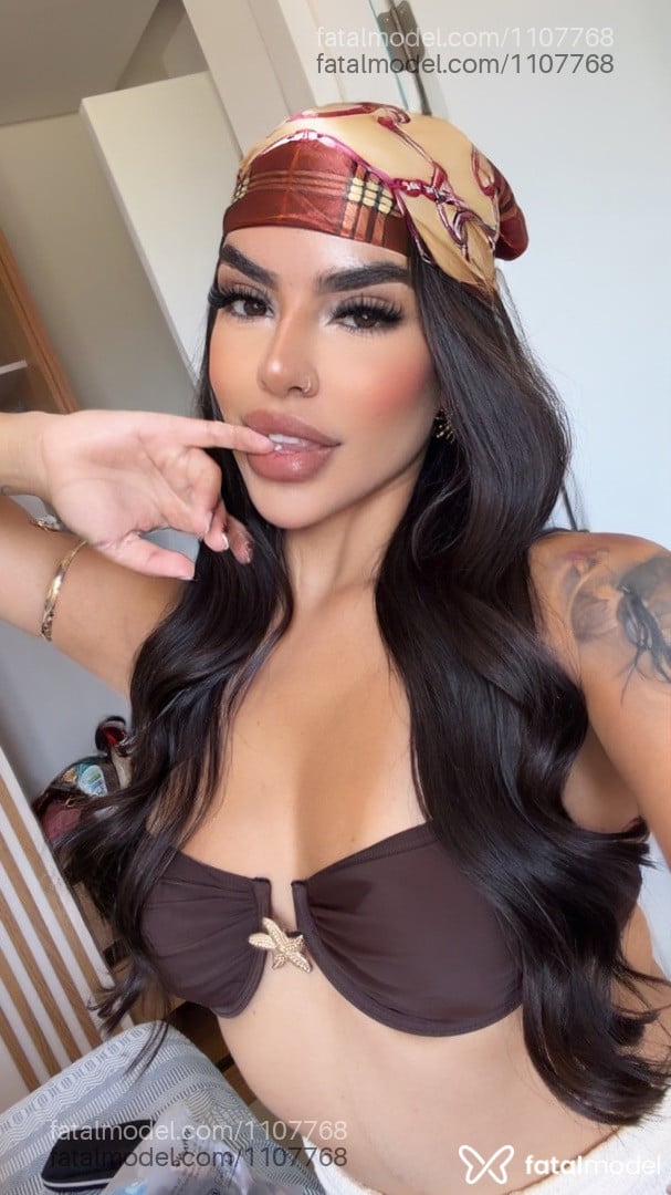 Pietra Lins acompanhante em com local — foto 12