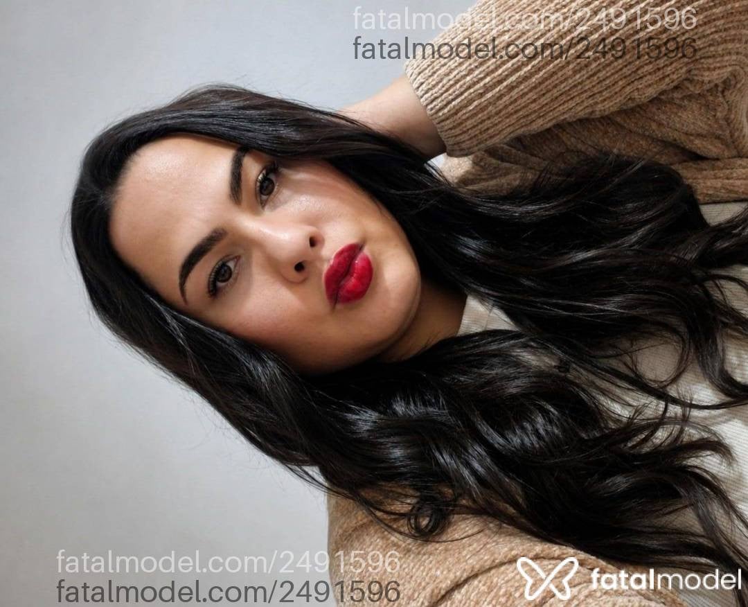 Acompanhante mulher trans com cabelo castanho de olhos castanhos em Juiz de Fora - Natálie Alencar