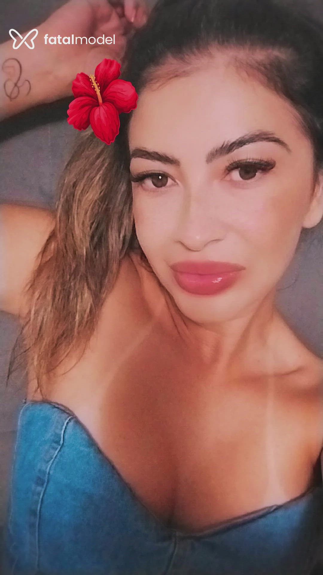 Acompanhante mulher loira (o) de olhos castanhos em Chapecó Acompanhante mulher loira (o) de olhos castanhos em Chapecó - Julia Becker