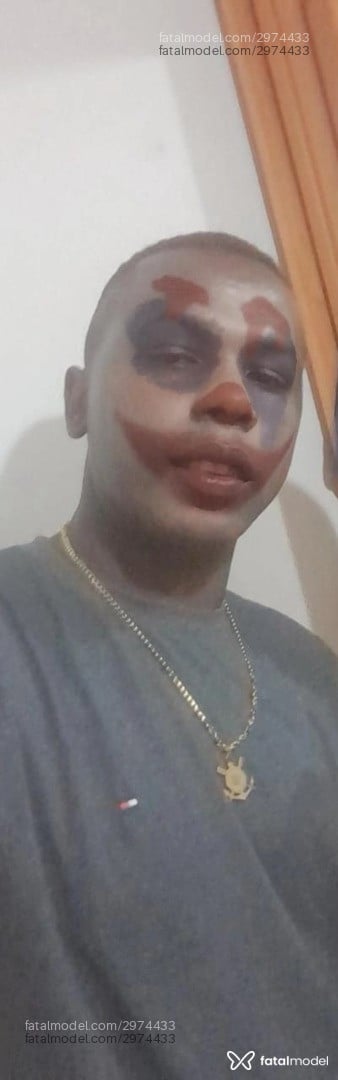 Acompanhante homem morena (o) de olhos pretos em Araçatuba - Luis Fernando