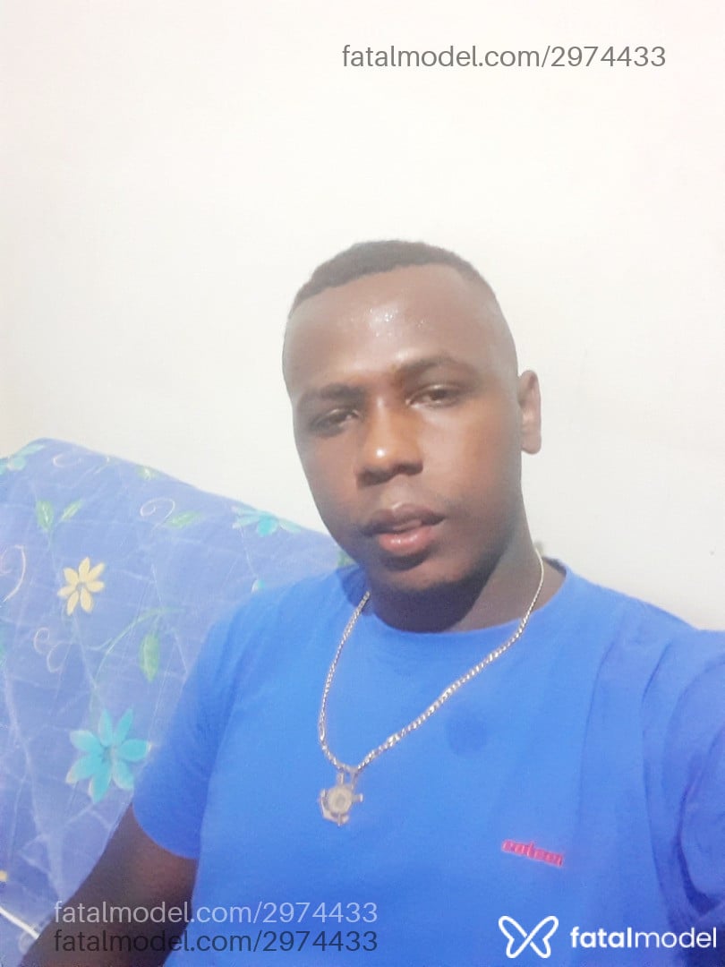 Acompanhante homem morena (o) de olhos pretos em Araçatuba - Luis Fernando