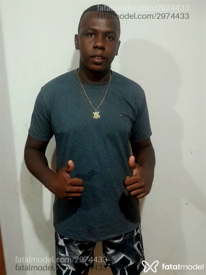 Acompanhante homem morena (o) de olhos pretos em Araçatuba - Luis Fernando