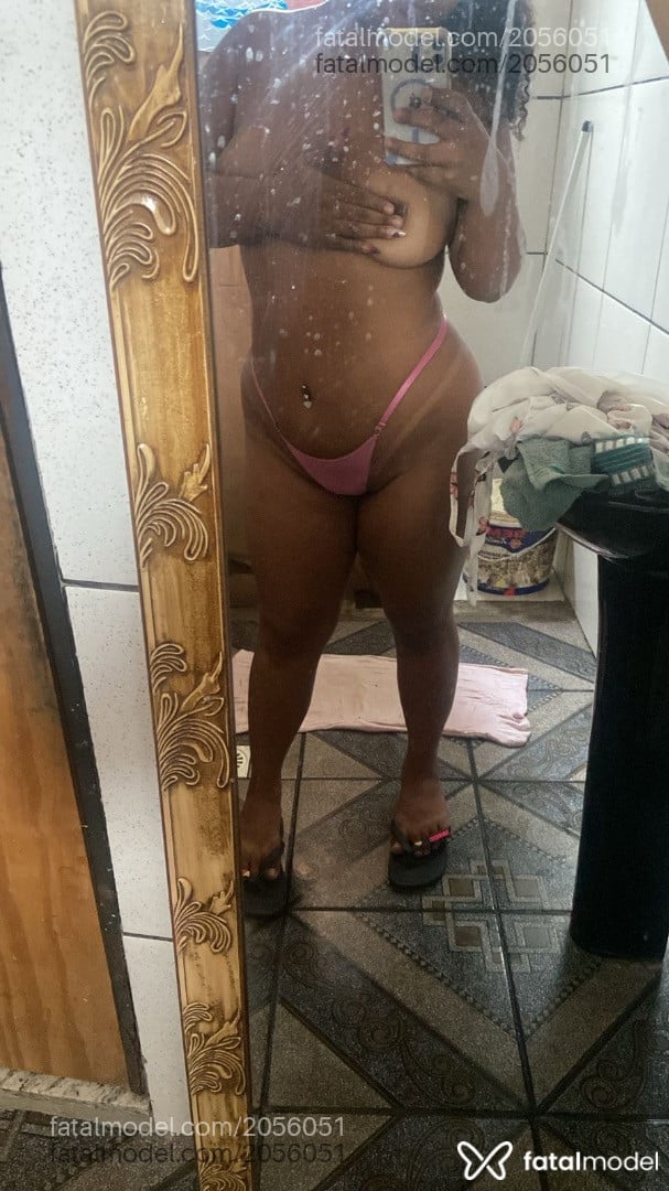 Acompanhante mulher com cabelo castanho de olhos castanhos em Belo Horizonte - Milly