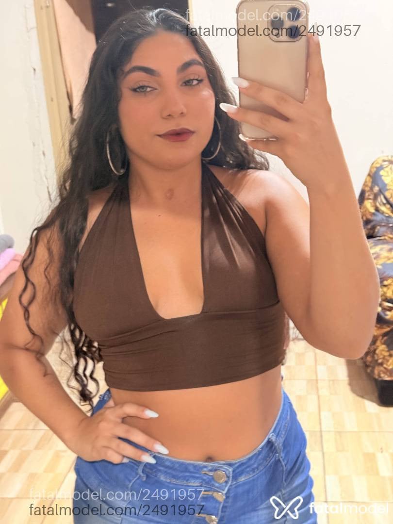 Acompanhante mulher morena (o) de olhos castanhos - Jade