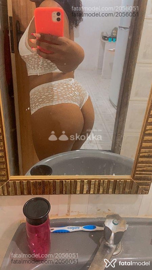 Acompanhante mulher com cabelo castanho de olhos castanhos em Belo Horizonte - Milly