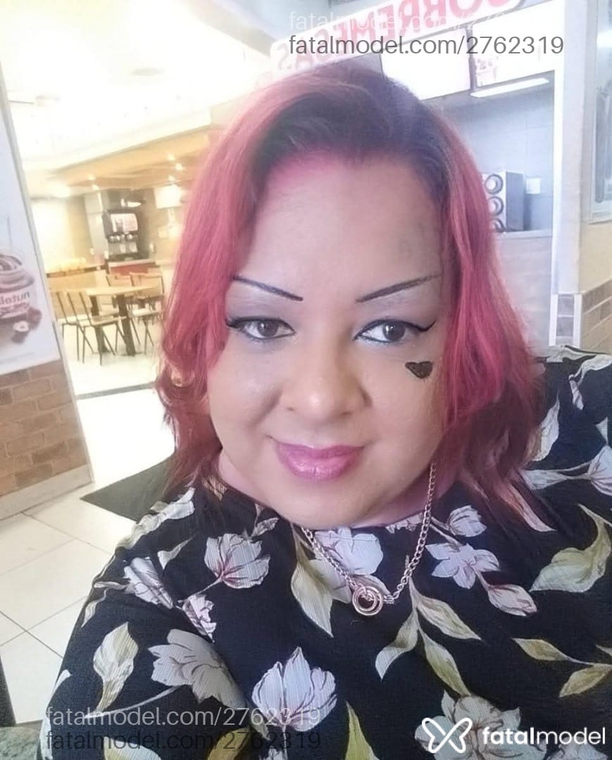 Acompanhante mulher trans ruiva (o) de olhos pretos em Virtual - Marlon Soares