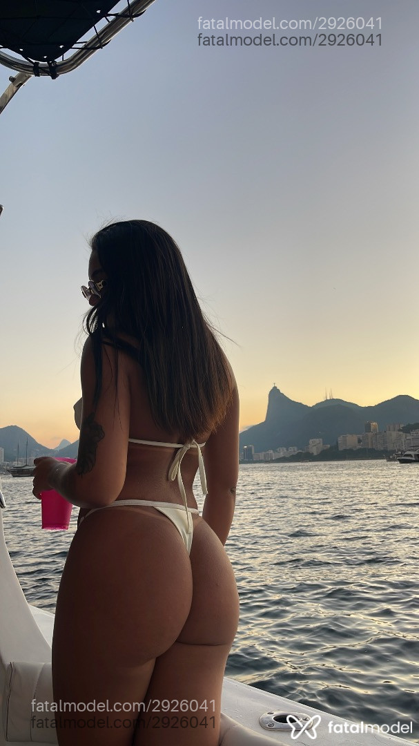 Acompanhante mulher morena (o) de olhos pretos em Barra Mansa Acompanhante mulher morena (o) de olhos pretos em Barra Mansa - Anne Sampaio