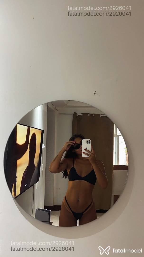 Acompanhante mulher morena (o) de olhos pretos em Barra Mansa Acompanhante mulher morena (o) de olhos pretos em Barra Mansa - Anne Sampaio