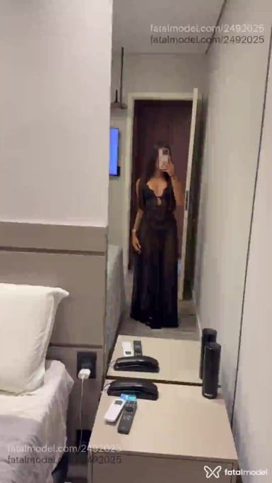Acompanhante mulher com cabelo castanho de olhos castanhos em São Paulo - Victoria
