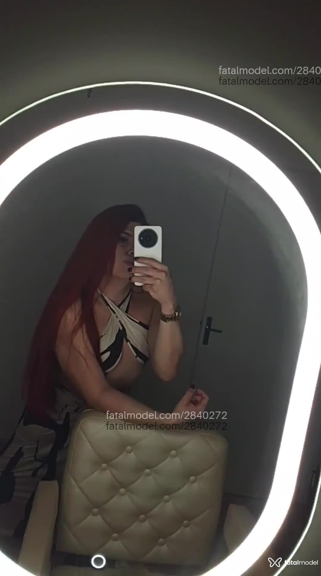 Acompanhante mulher trans loira (o) de olhos castanhos em Maringá - Nathalia Ferraz