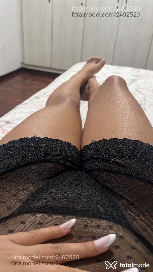 Acompanhante mulher morena (o) de olhos castanhos - Yasmim Cibeli