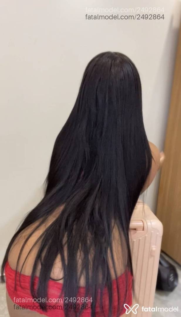 Acompanhante mulher morena (o) de olhos mel - Rebeca Biancatti