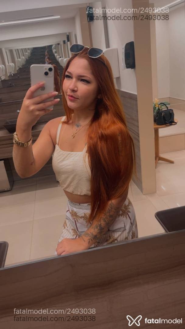 Acompanhante mulher ruiva (o) de olhos mel em Araguaína - Luiza