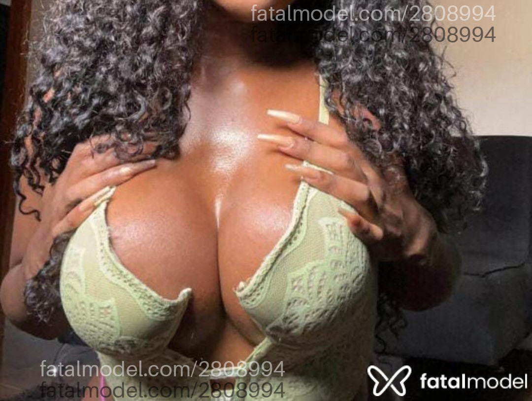 Acompanhante mulher morena (o) de olhos pretos em Volta Redonda - Eduarda
