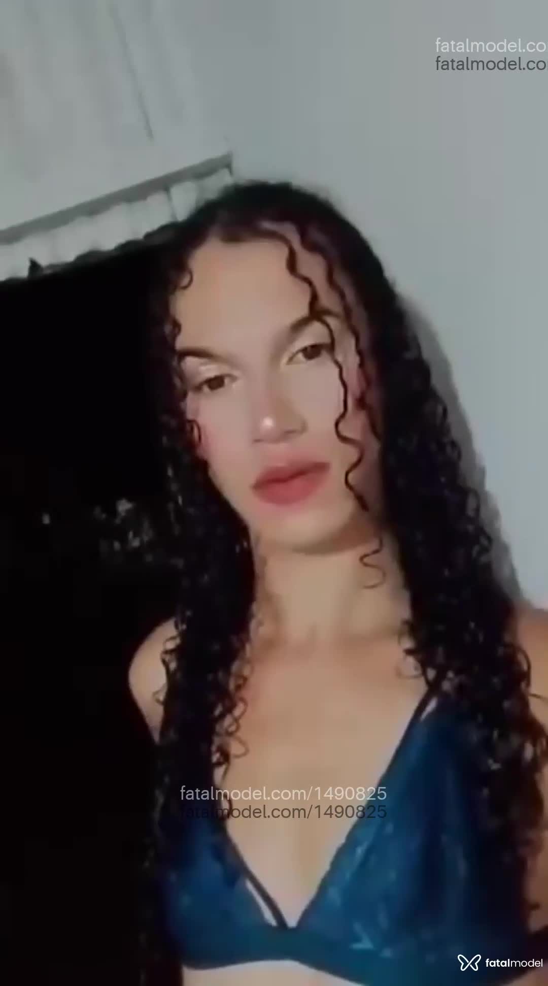 Acompanhante mulher trans morena (o) de olhos castanhos em Votuporanga - Gaby