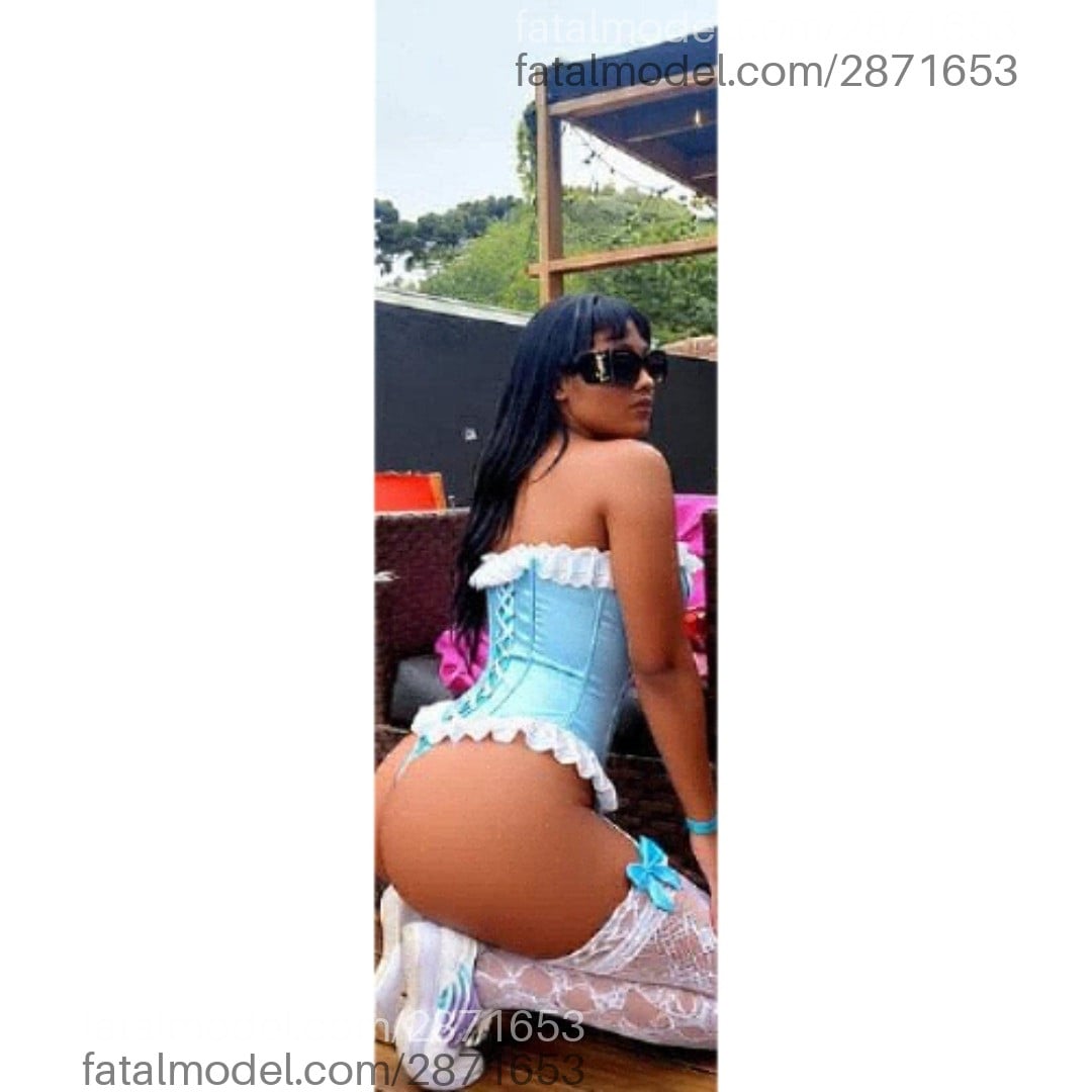 Acompanhante mulher trans morena (o) de olhos castanhos em Belo Horizonte - Mel Rios