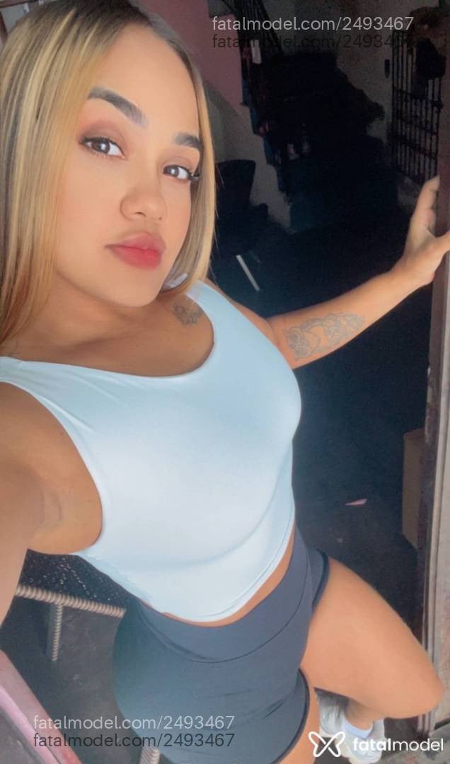 Acompanhante mulher morena (o) de olhos pretos - Lais