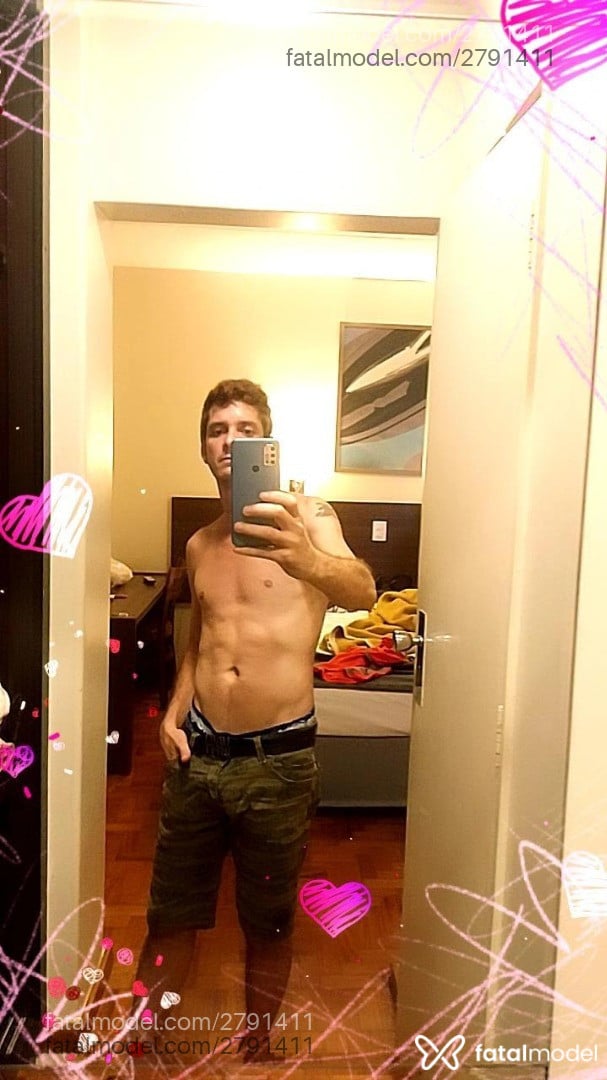 Acompanhante mulher trans com cabelo castanho de olhos castanhos em Taquaritinga - Boyyyyy