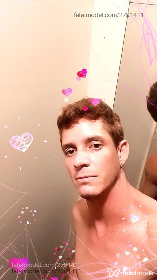 Acompanhante mulher trans com cabelo castanho de olhos castanhos em Taquaritinga - Boyyyyy