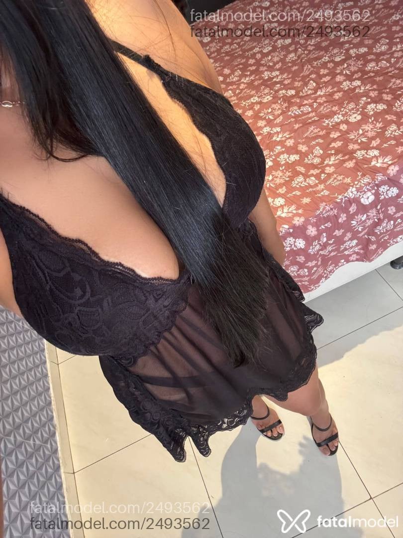 Acompanhante mulher morena (o) de olhos pretos - Bianca Macêdo