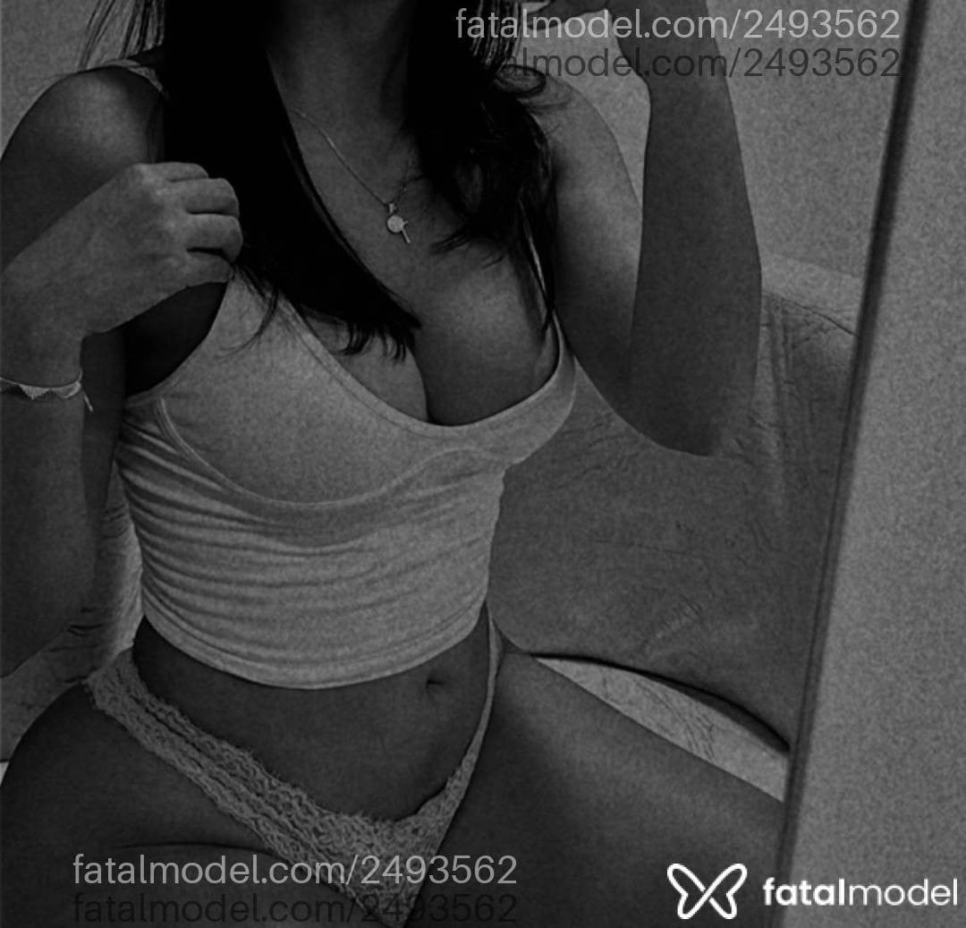 Acompanhante mulher morena (o) de olhos pretos - Bianca Macêdo