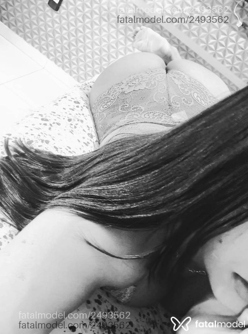 Acompanhante mulher morena (o) de olhos pretos - Bianca Macêdo
