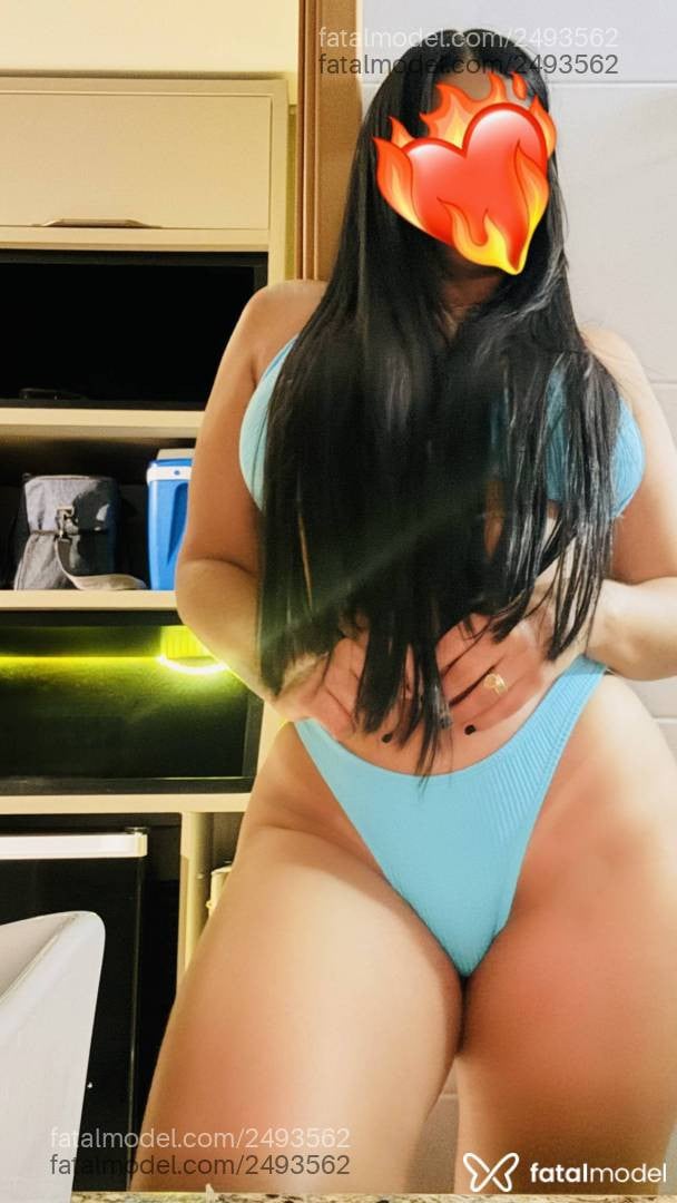 Acompanhante mulher morena (o) de olhos pretos - Bianca Macêdo