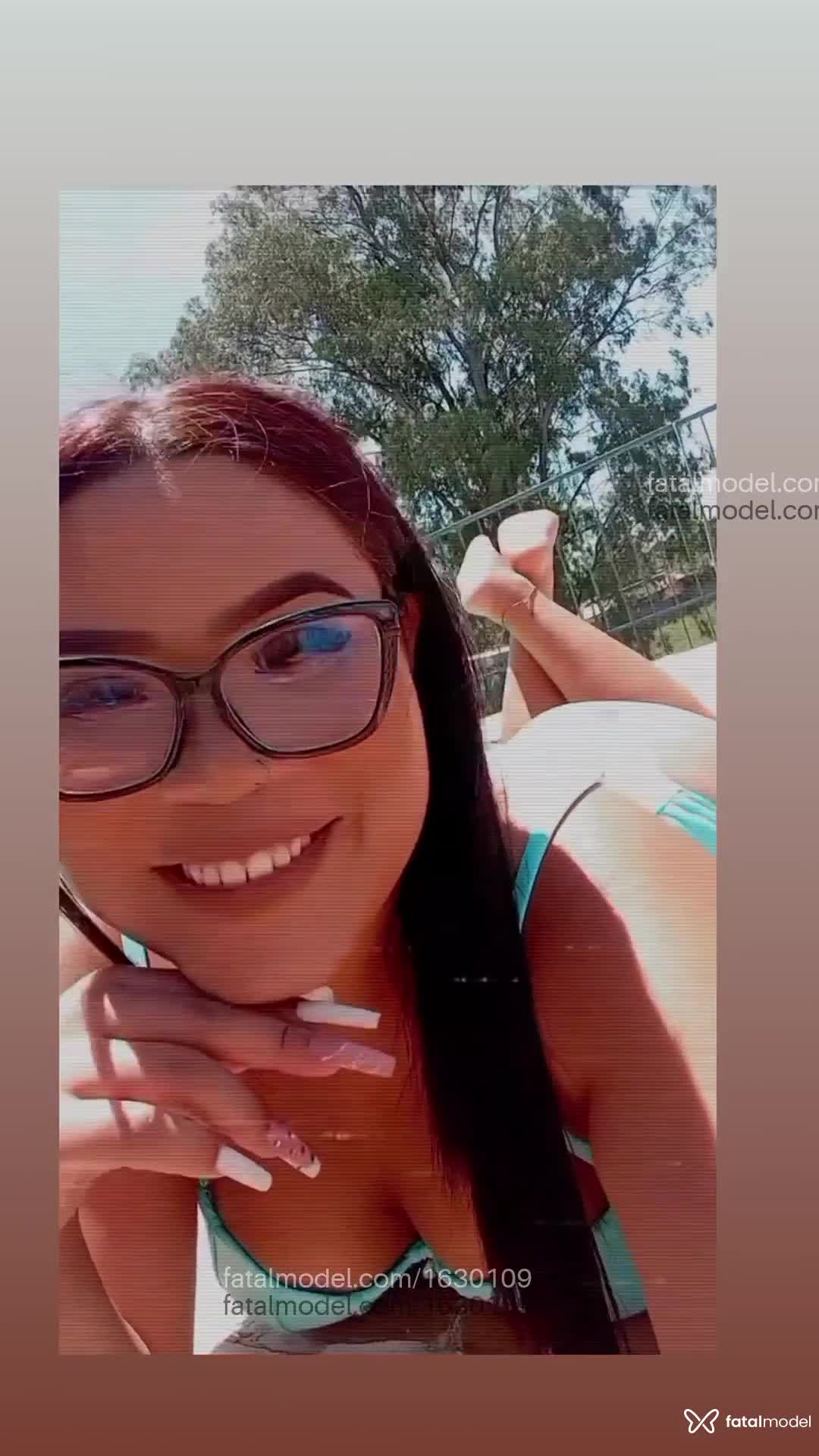 Acompanhante mulher morena (o) de olhos verdes em São Gabriel - Manuela