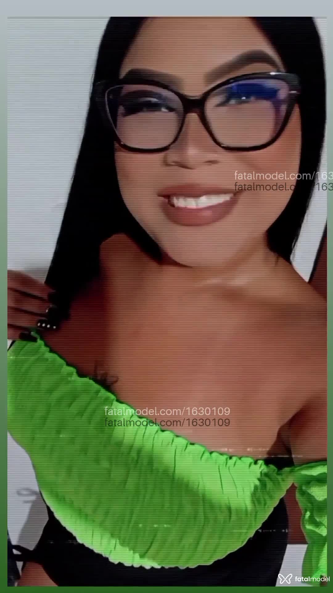 Acompanhante mulher morena (o) de olhos verdes em São Gabriel - Manuela
