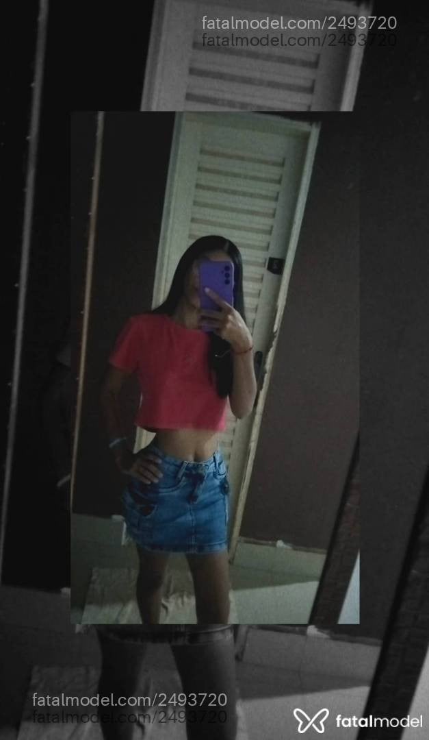 Acompanhante mulher com cabelo castanho de olhos castanhos - Rayna Alves Acompanhante mulher com cabelo castanho de olhos castanhos - Rayna Alves