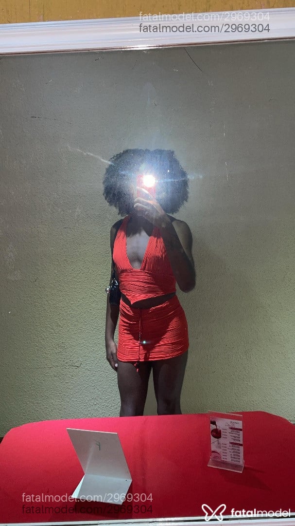 Acompanhante mulher trans morena (o) de olhos castanhos em Rio de Janeiro - Sheila Cristina