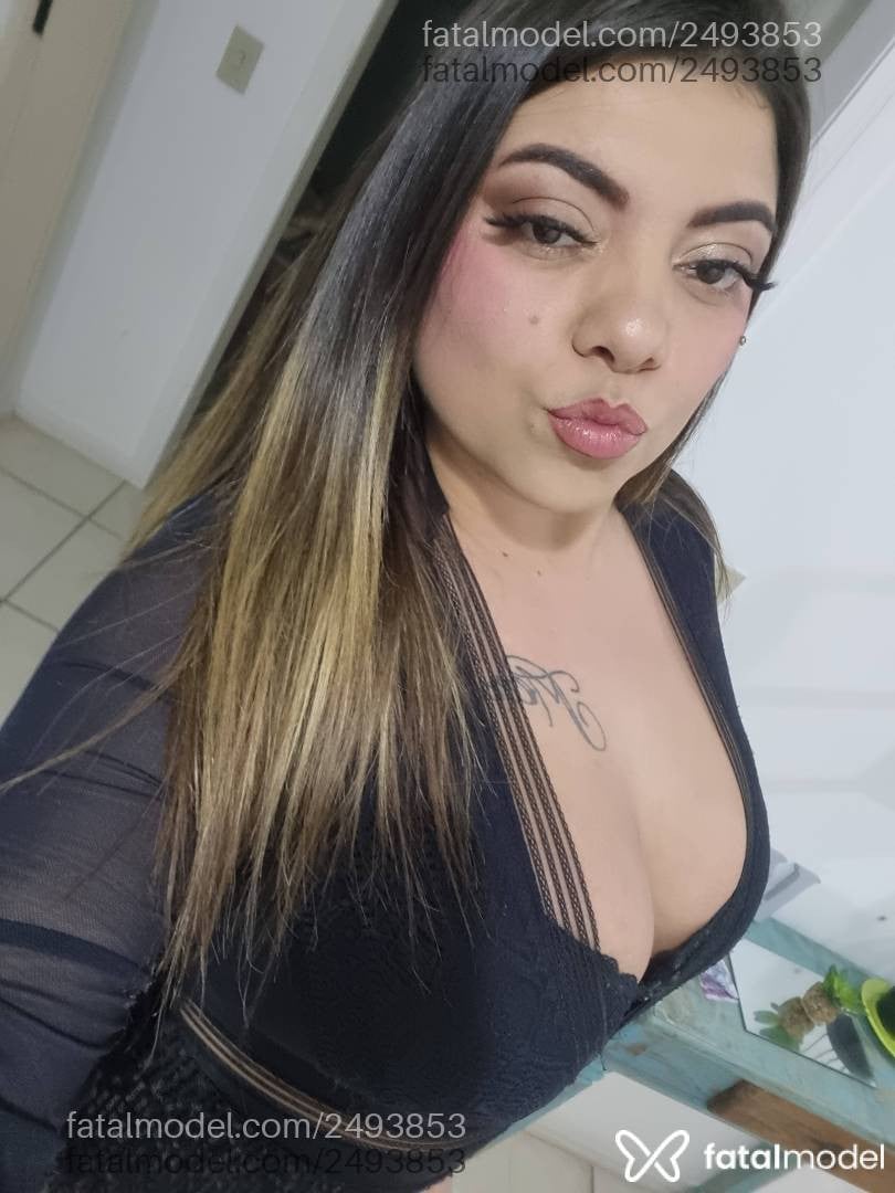 Acompanhante mulher loira (o) de olhos castanhos em Capão da Canoa - Universitárianinfa