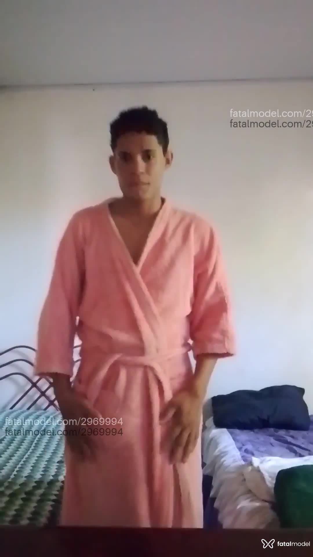 Acompanhante homem com cabelo castanho de olhos pretos em Penápolis Acompanhante homem com cabelo castanho de olhos pretos em Penápolis - Diego Pires