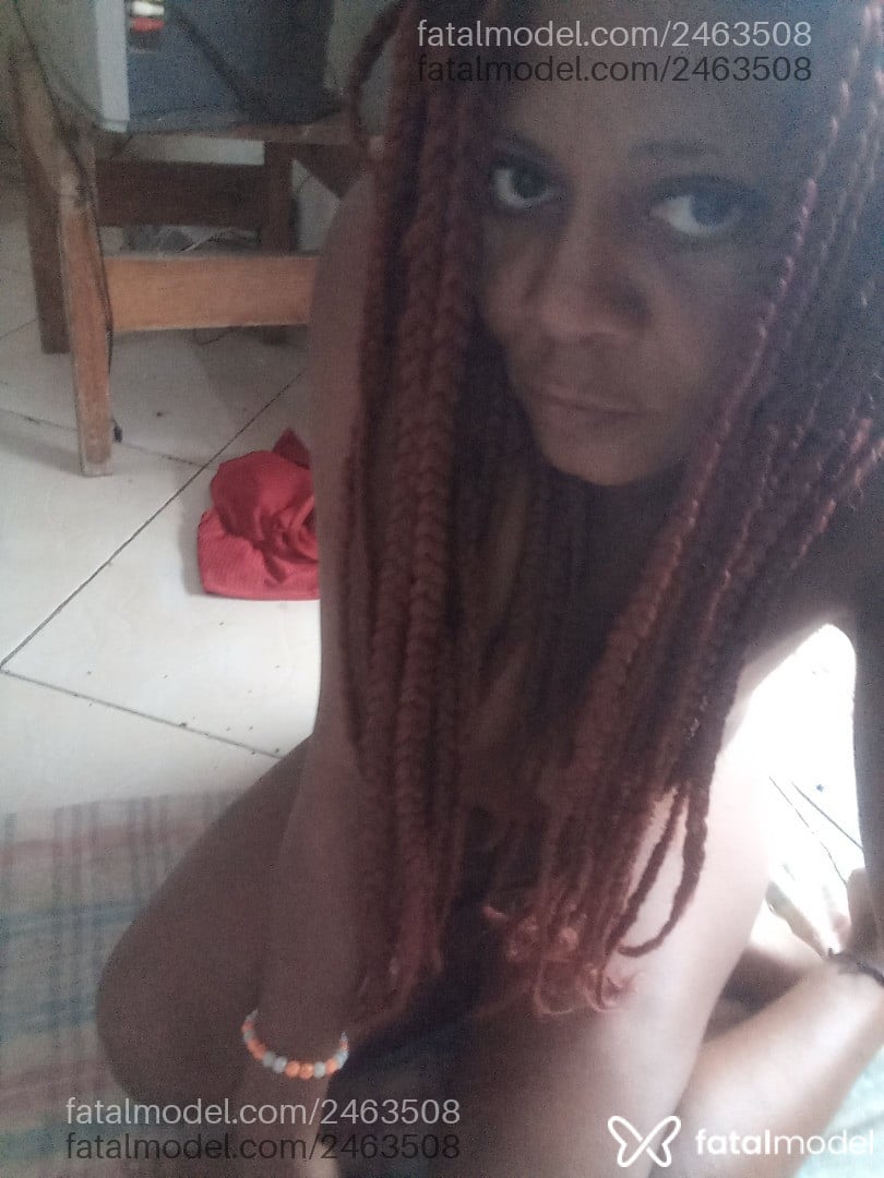 Acompanhante mulher com cabelo castanho de olhos castanhos em Cabo Frio - Lunna Rosa Maria