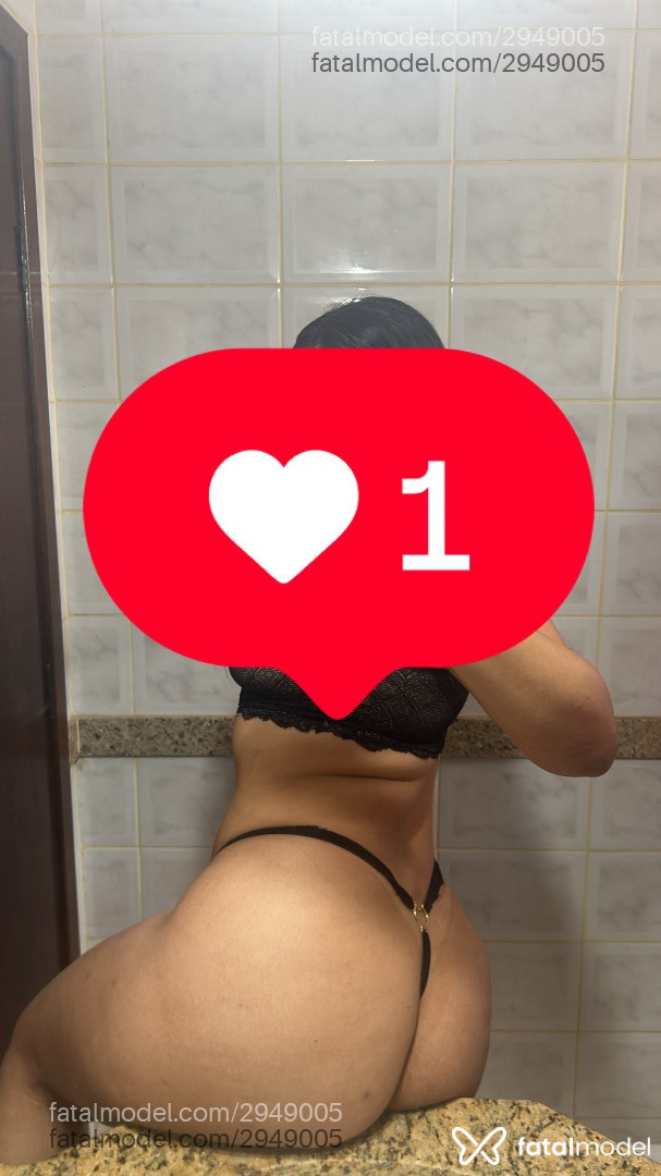 Acompanhante mulher com cabelo castanho de olhos mel em Montes Claros - Bianca