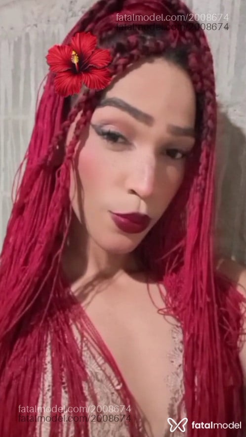 Acompanhante mulher trans morena (o) de olhos castanhos em Vitória da Conquista Acompanhante mulher trans morena (o) de olhos castanhos em Vitória da Conquista - Roberta