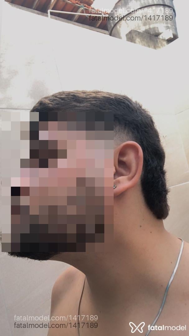 Acompanhante homem com cabelo castanho de olhos castanhos em Sumaré Acompanhante homem com cabelo castanho de olhos castanhos em Sumaré - Hector Borges