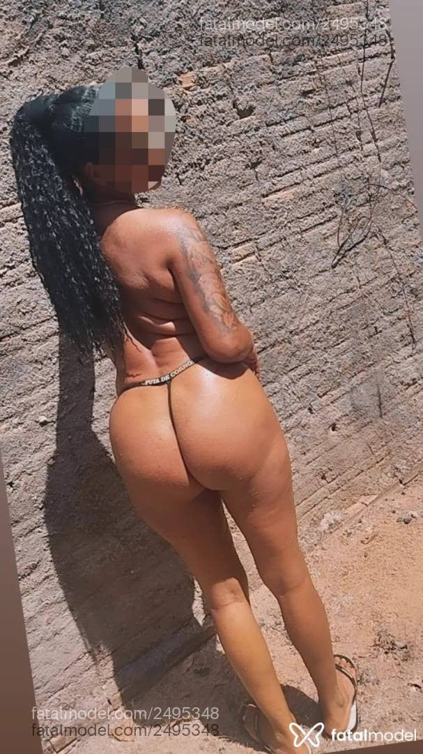 Acompanhante mulher morena (o) de olhos pretos - Brunna Costa