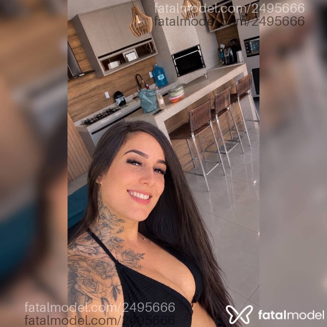 Acompanhante mulher morena (o) de olhos castanhos - Sabrina Fatori